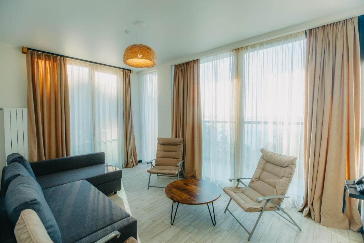 Capo Verde Hotel باتومي المظهر الخارجي الصورة