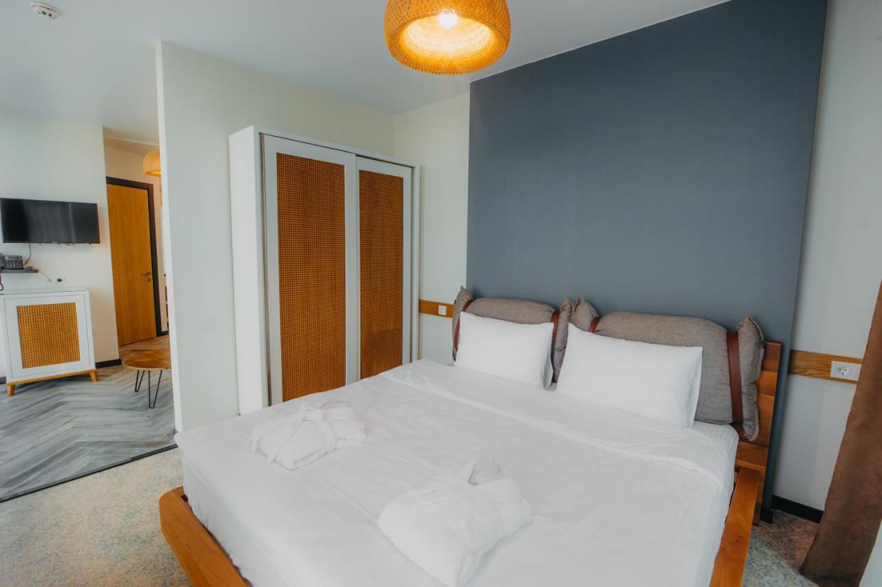 Capo Verde Hotel باتومي المظهر الخارجي الصورة